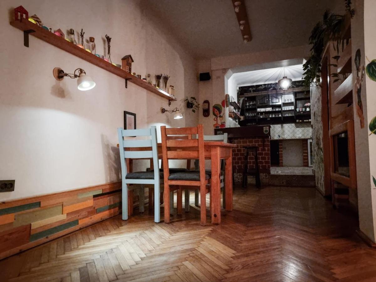 Home Central Apartment Brassó Kültér fotó