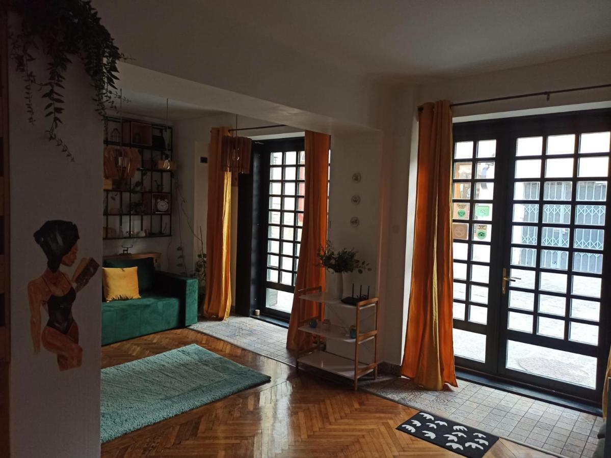 Home Central Apartment Brassó Kültér fotó
